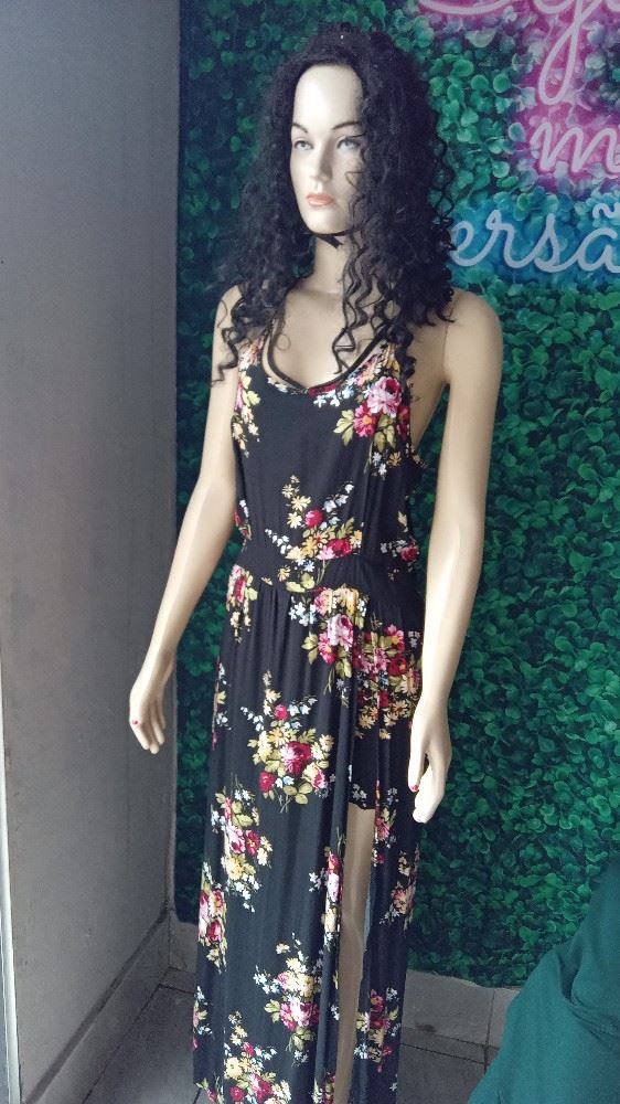 Vestido longo floral com abertura lateral apenas 80 reais