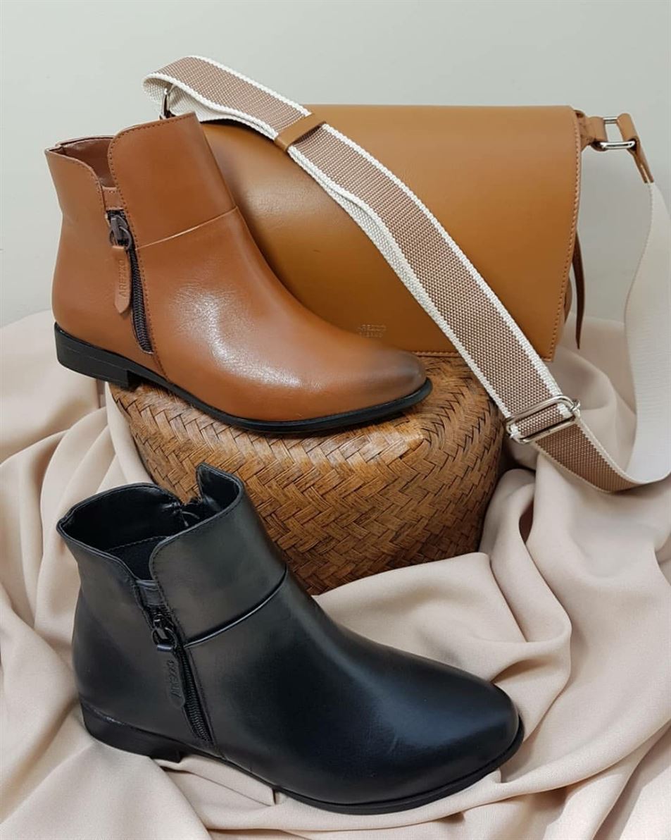 Com muito estilo e muito conforto eu viverei meus dias de outono/inverno.

Entregamos conforto e qualidade para você!!
Nos chame no direct ou Whatsapp (35) 9200-0973

#outonoinverno2021 #botas #bolsas