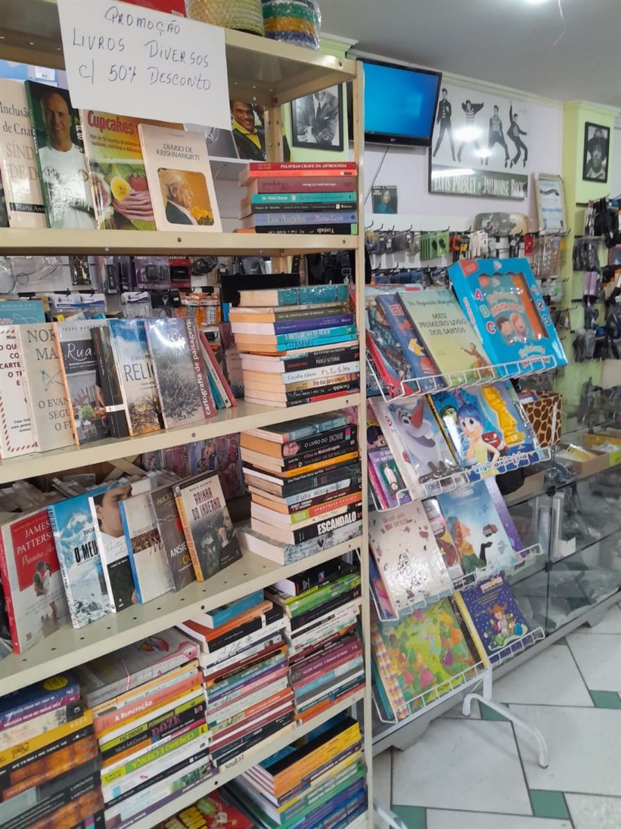 Liquidação Livros Apartir $3.00  Aqui Contoria Instrumentos musicais,São Sebastião Do Paraiso MG 