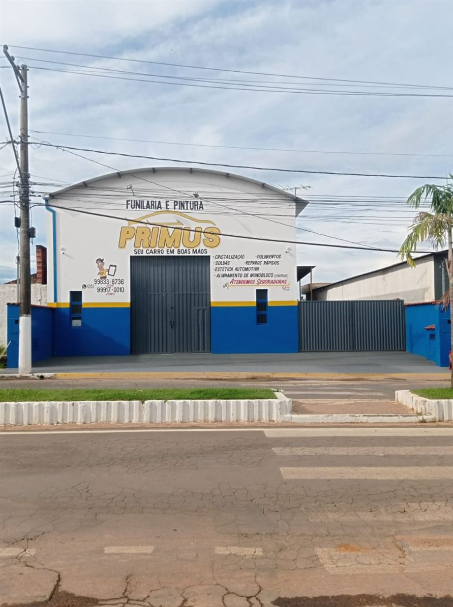 Funilaria e pintura primus, seu carro em Boas mãos.
Avenida José Evaristo Santana, 480.